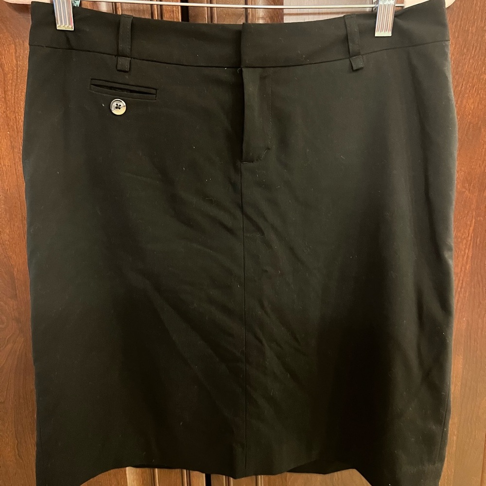 XXI Black Pencil Skirt - Size Medium
